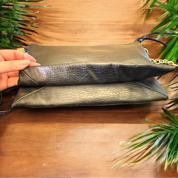 JUICY COUTURE Black Crossbody Bag w/ Gold-Tone Details - Picture 7 of 15